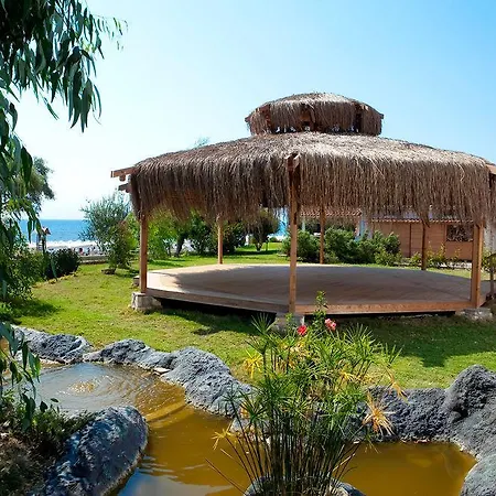 Armas Bella Luna Hotell 4*