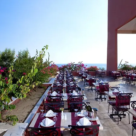 Otel Armas Bella Luna