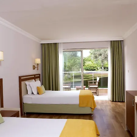 Armas Bella Luna Otel Side