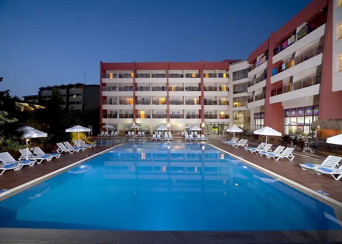 Armas Bella Luna 4* Side