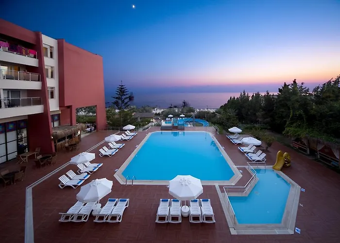 Armas Bella Luna Hotell