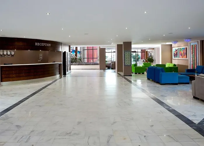Armas Bella Luna Hotell 4*