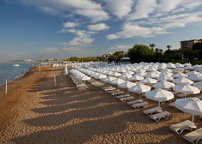 Armas Bella Luna Hotell 4*