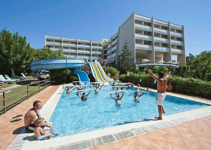 Hotell Armas Bella Luna