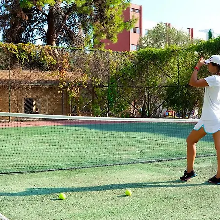 Armas Bella Luna Hotel